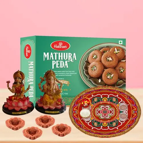 Haldiram's Heavenly Delight Sweets Gift Pack, 950 g : Amazon.in: Grocery &  Gourmet Foods