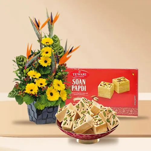 Vibrant Flowers N Sonpapri Treat