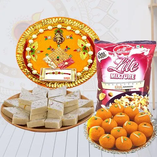 Marvelous Sweets N Snacks Gift Combo